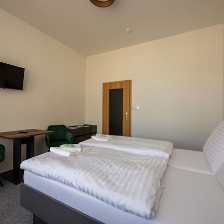Hotel Tht Policka Ngoại thất bức ảnh