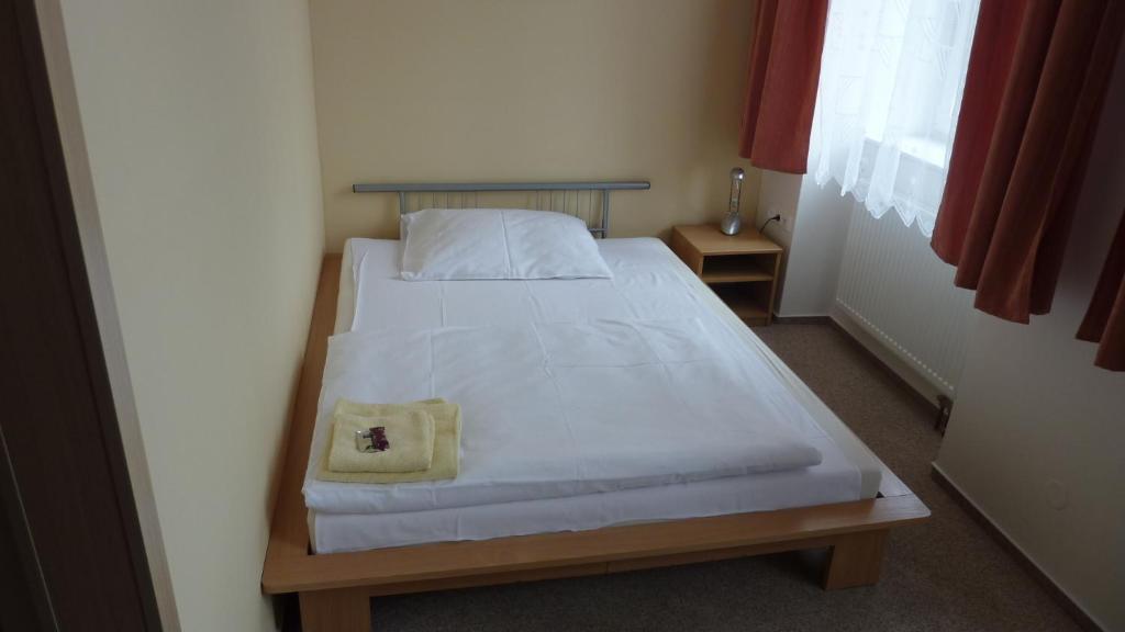 Hotel Tht Policka Phòng bức ảnh